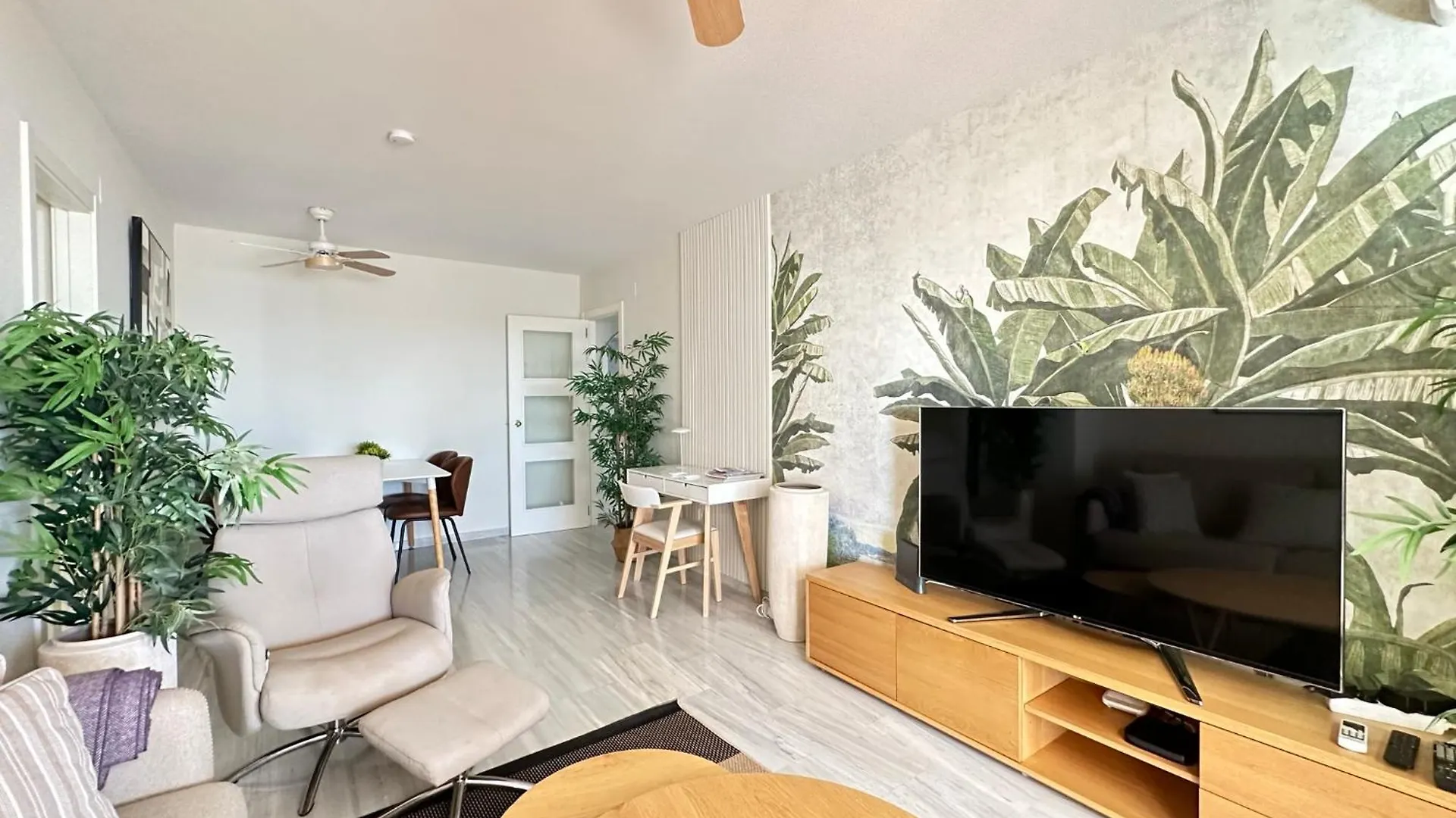 2 Bed Penthouse With Sea View Apartment Torremolinos